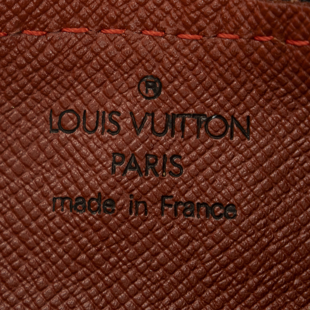 Louis Vuitton Papillon Pouch - Picture 10 of 10